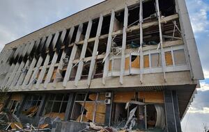 В результате вражеской атаки в библиотеке произошел пожар