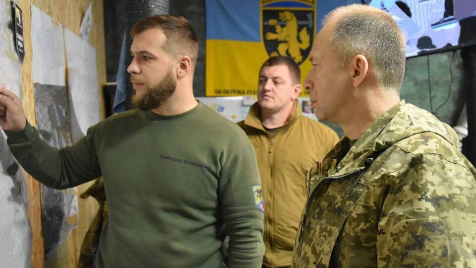 Сырский проверил ход подготовки воинских частей и подразделений, которые восстанавливают боеспособность