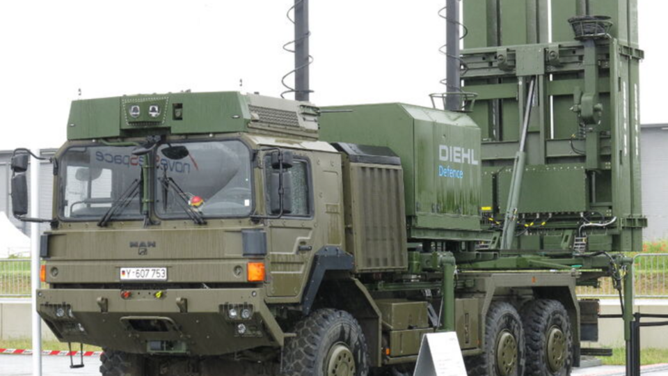 ФРН передасть Україні ще два комплекси IRIS-T до кінця 2023 року, повідомив посол Німеччини