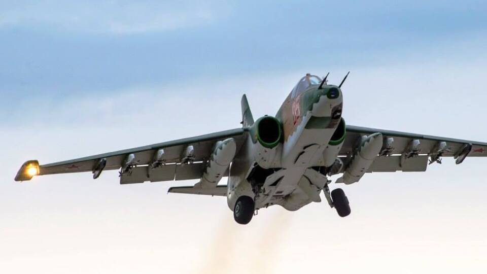 Военные уничтожили очередной Су-25 россиян
