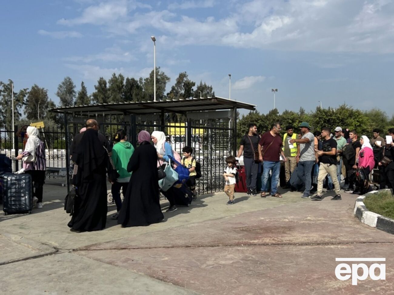 Евакуація із сектору Гази – "складна, багаторівнева операція", зазначив президент