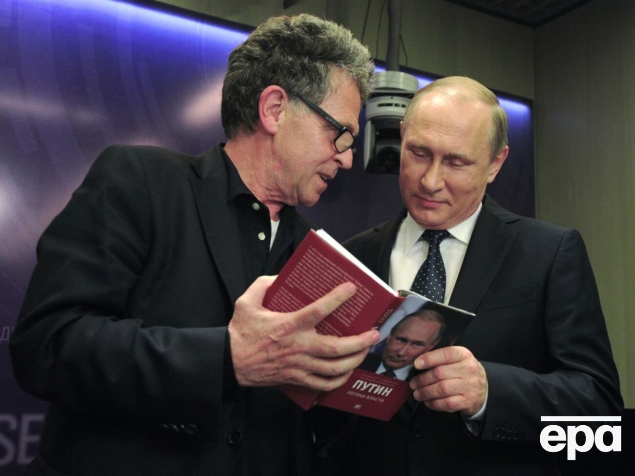 Зайпель написав дві книжки про Путіна