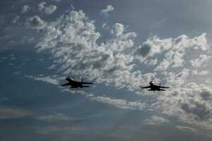 Украинские летчики нанесли 10 ударов по позициям РФ