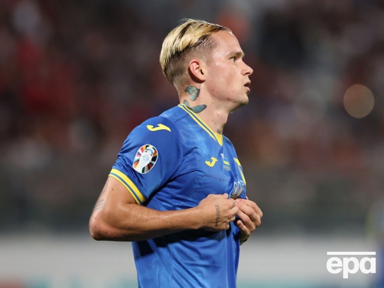 В список футболистов, которые не вернулись в Украину, попал Мудрик