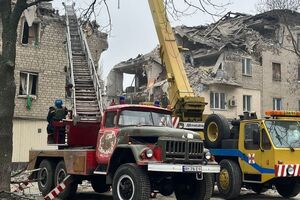 Рятувальні роботи на місці прильоту в Селидовому тривають