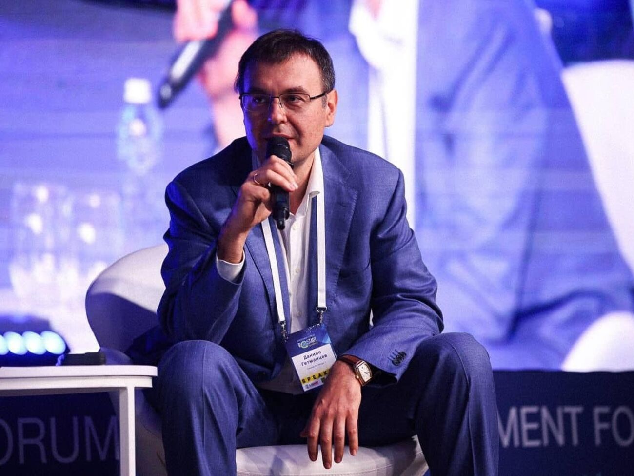 Гетманцев починав свою кар'єру в компаніях МСЛ, а згодом став її співвласником, пише dsnews.ua