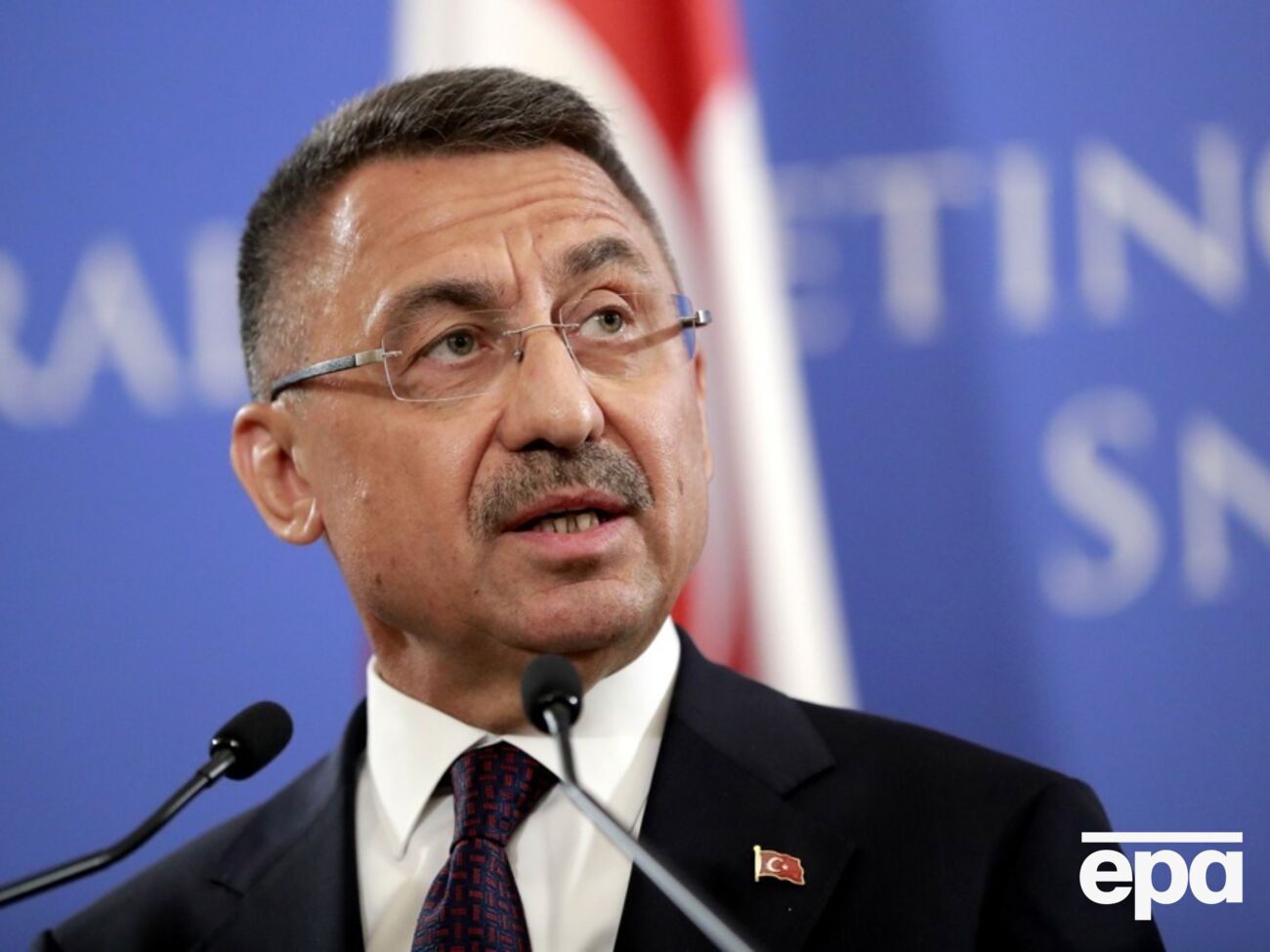 Переговори в комітеті із закордонних справ тривають, заявив Октай