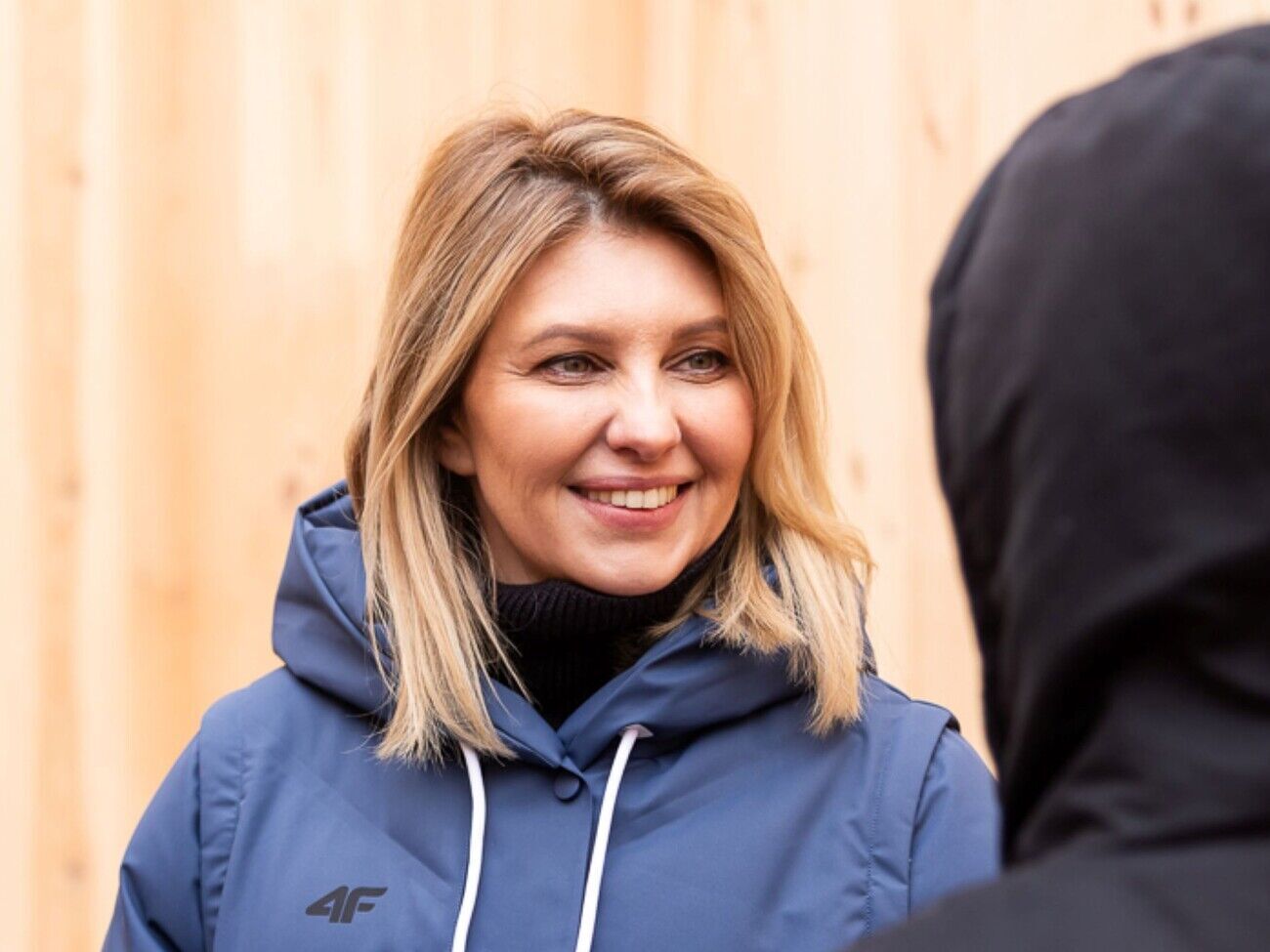 Для неформальних зустрічей дружина Зеленського часто обирає светри й джинси