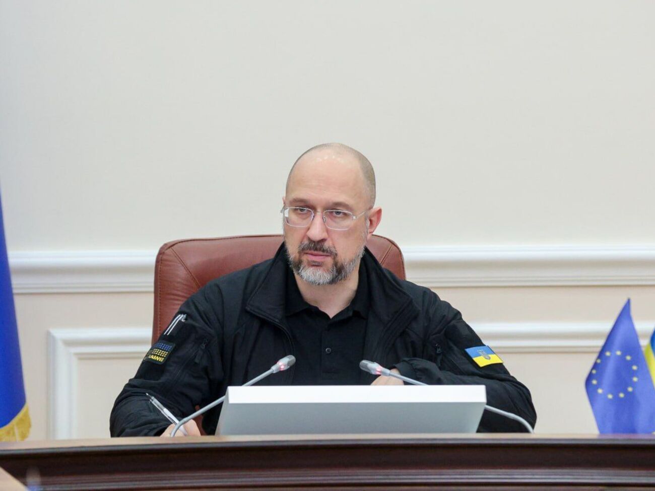 Уряд зупинить дію шести техрегламентів, які застосовували під час ввезення і продажу енергообладнання, зазначив Шмигаль