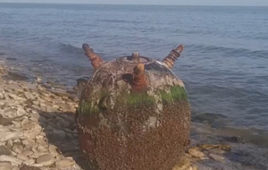 Мина, взорвавшаяся в 100 метрах от либерийского зерновоза, не нанесла ему повреждений, утверждает "Думская"