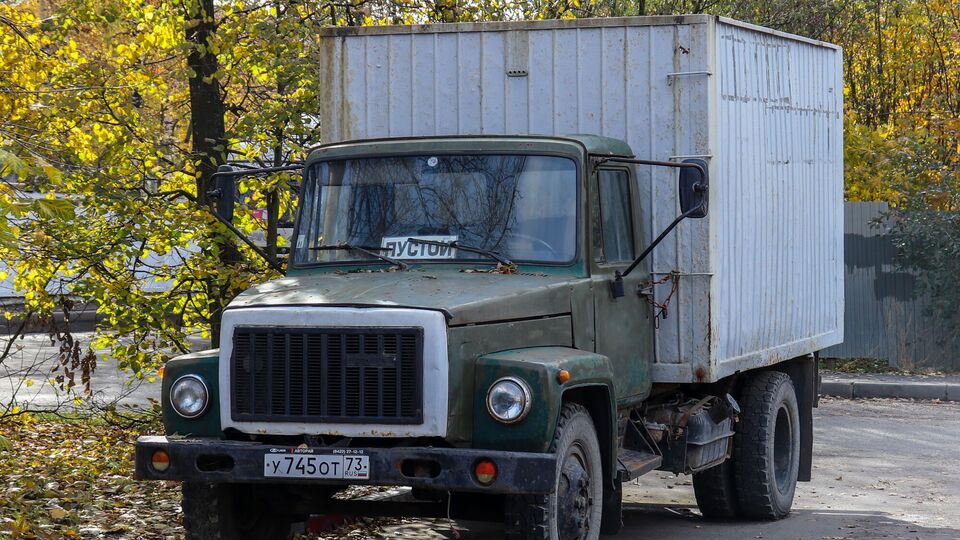 Окупанти вилучають транспорт у людей, яких звинувачують у співпраці із силами оборони України, зазначили у ЦНС