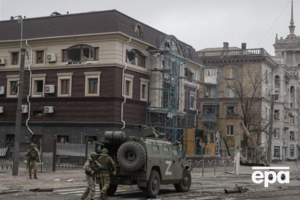 Окупанти влаштовують перевірки й зачистки в Маріуполі та районі під різними приводами, повідомив Андрющенко
