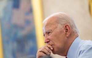 США в ближайшие месяцы "удвоят усилия" по созданию более мирного, интегрированного и процветающего Ближнего Востока, отметил Байден