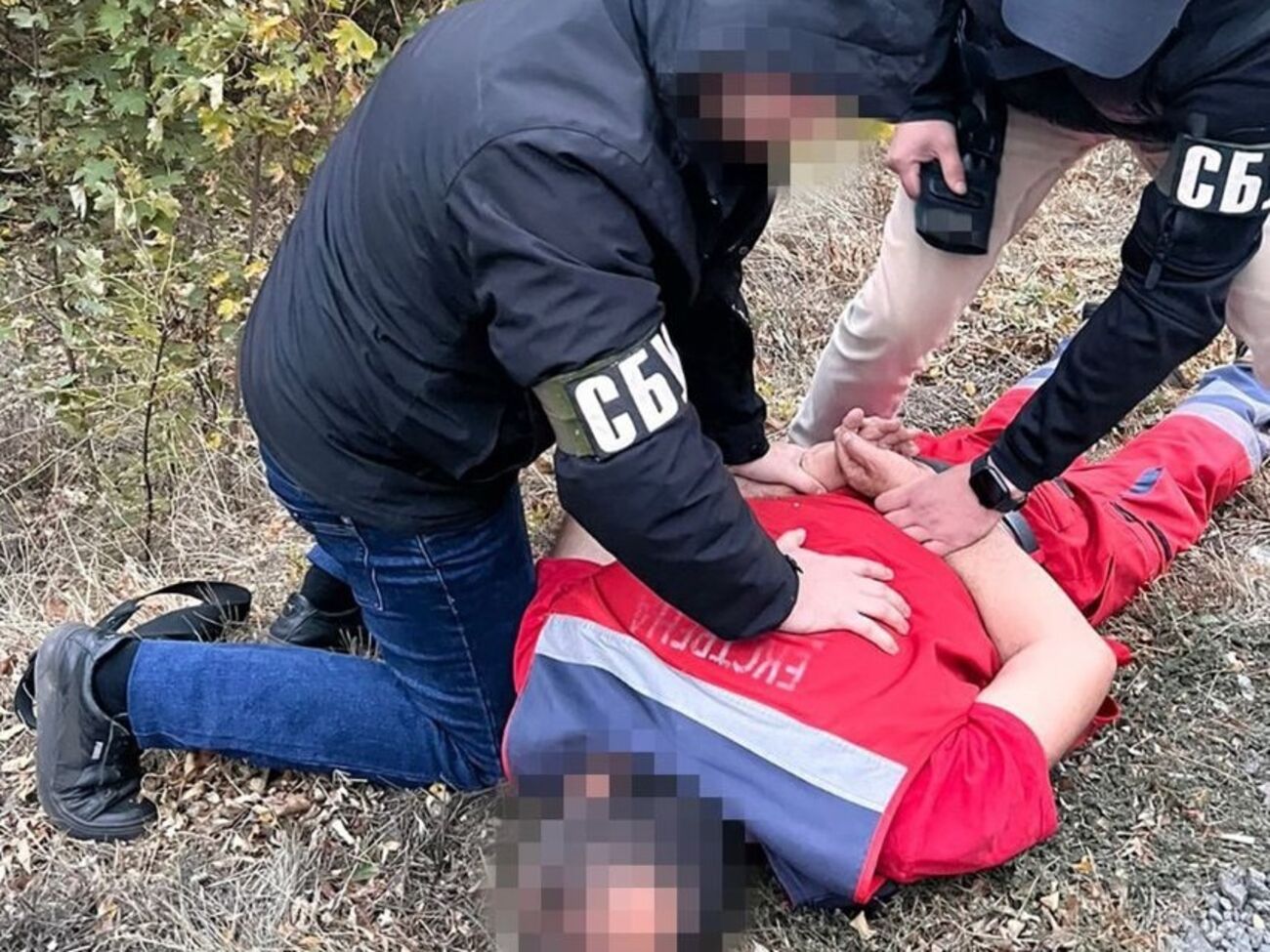 Правоохранители остановили на трассе Одесса – Рени карету скорой помощи, которая с проблесковыми маячками везла к границе двух уклонистов