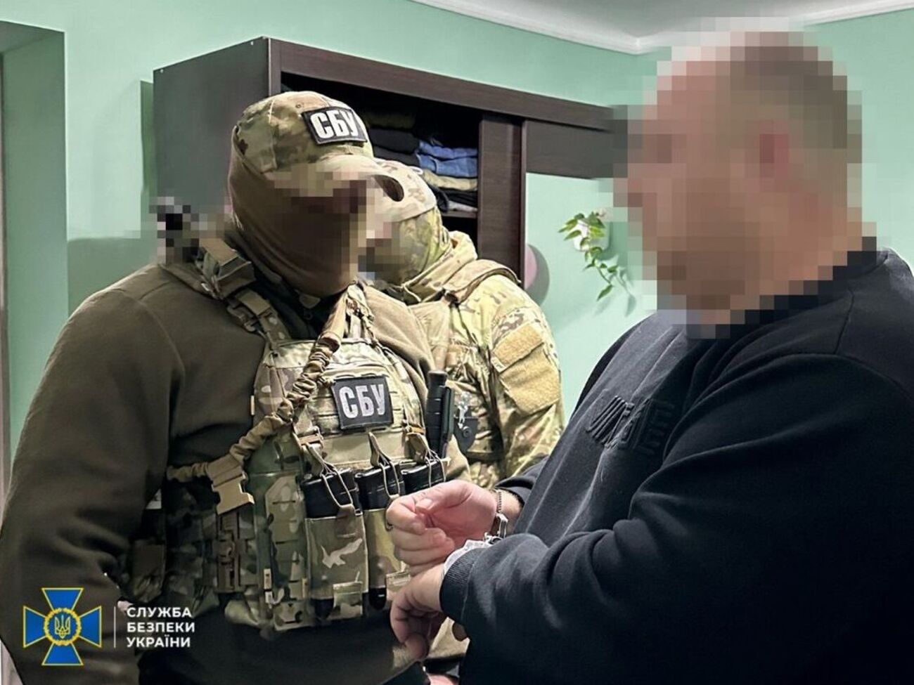 Правоохранители провели более 20 обысков по адресам проживания и в автомобилях задержанных
