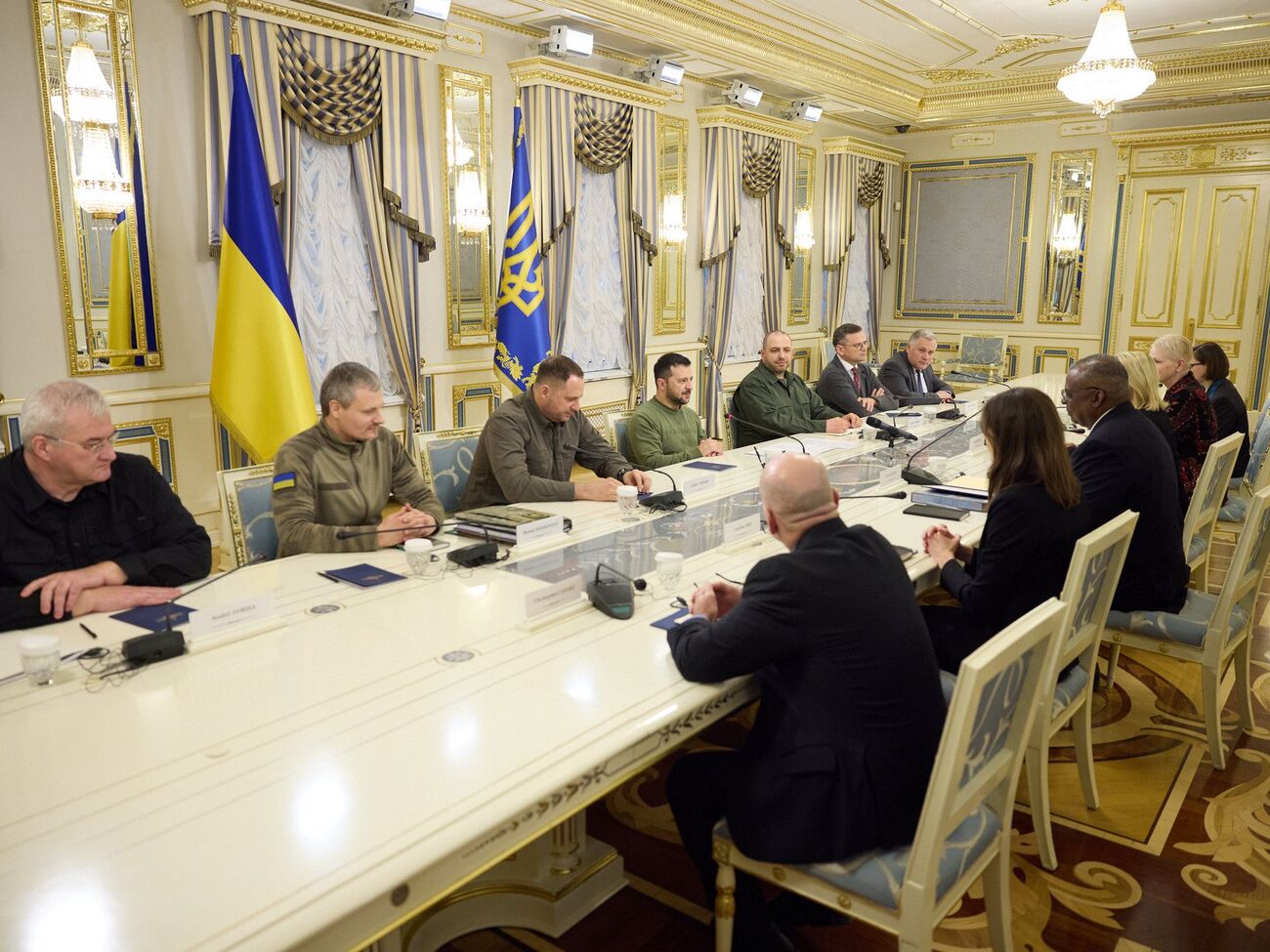 Зеленський: Особливо вдячний Сполученим Штатам за незмінне лідерство в підтримці