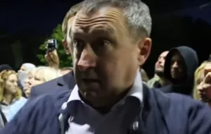 2015 року слова Дещиці спричинили дипломатичний скандал