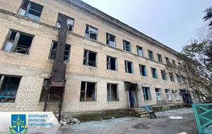 Российские военные ударили ракетами С-300 по больнице в Селидово