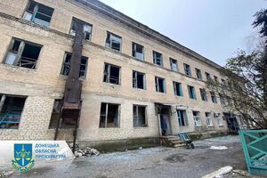 Російські військові вдарили ракетами С-300 по лікарні в Селидовому