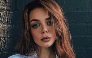 Grosu живе у США