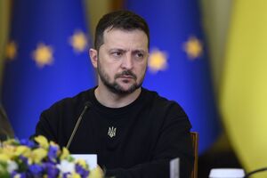 Украина выполняет и выполнит все семь рекомендаций ЕК на пути в ЕС, отметил Зеленский