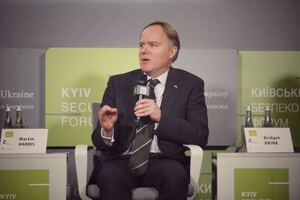 Харрис: Если еда используется как оружие, то мы должны это остановить – должны разоружить Россию