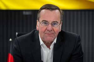 6 ноября Писториус говорил, что по его мнению, передача Украине ракет TAURUS не изменит ход полномасштабной войны, которую начала РФ