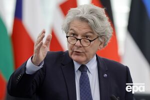 Для увеличения помощи Украине страны Евросоюза должны изменить существующие планы и отдать приоритет именно помощи Киеву, сказал Бретон