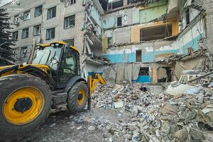 Оккупанты, вероятно, из ракетного комплекса С-300 ударили по больнице в Селидово 20 ноября в 23.35, отметили в Донецкой областной прокуратуре