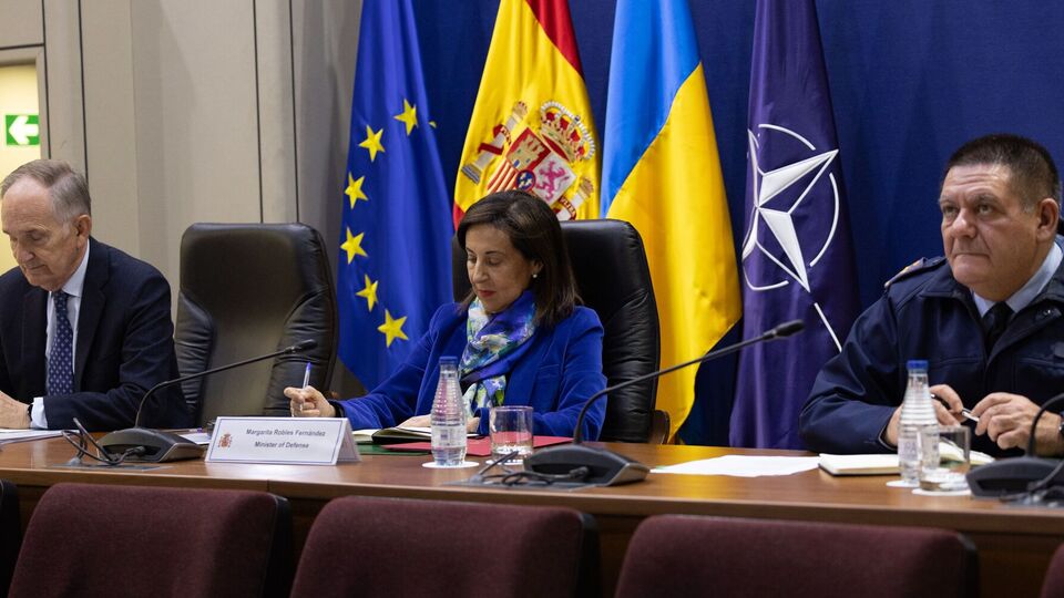 Роблес приняла участие в заседании "Рамштайна" в режиме онлайн