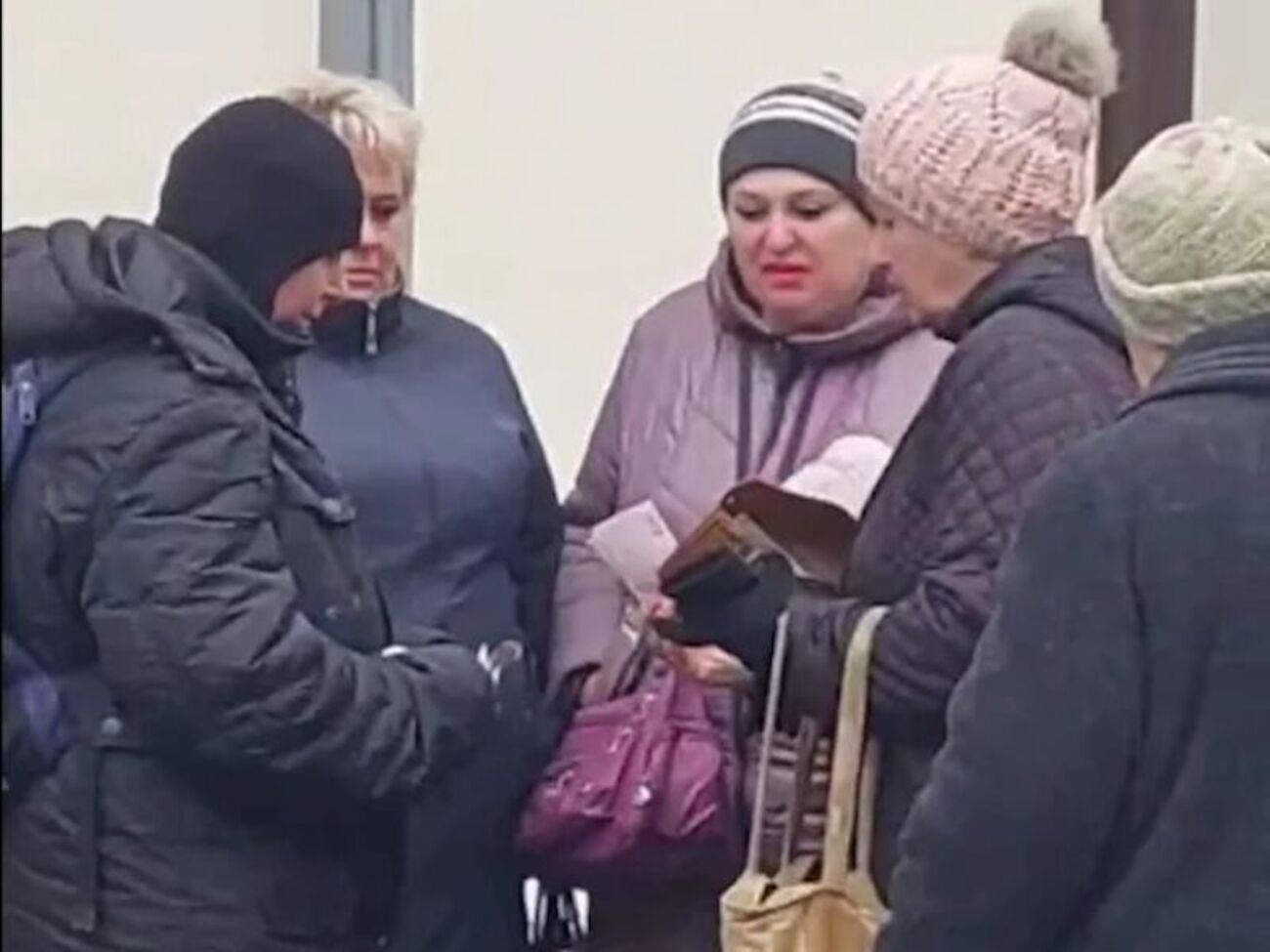 У заході брали участь ті самі люди, які мітингують на різні теми біля мерії протягом останніх місяців, заявили в міськраді Дніпра