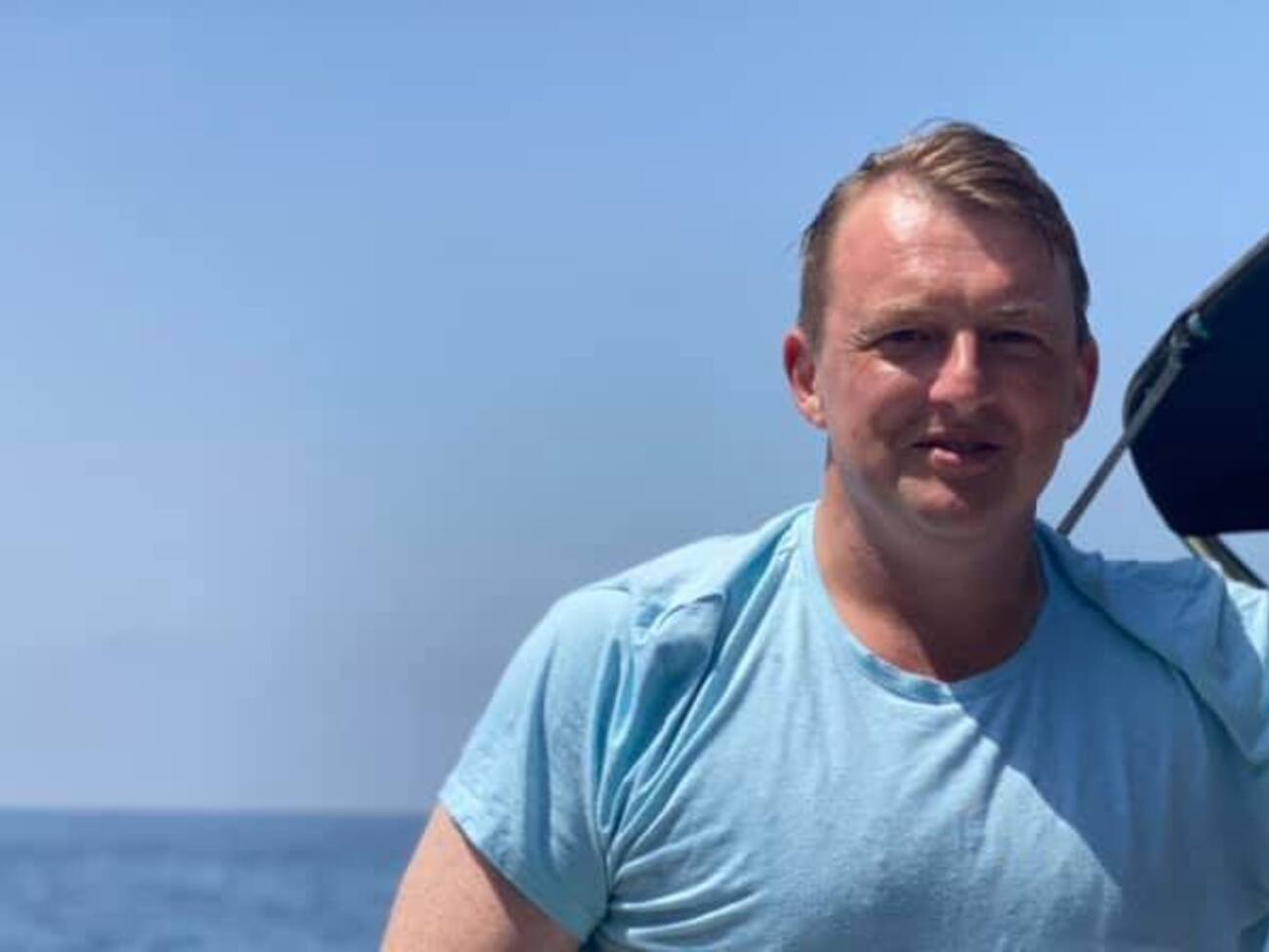 Не можна казати, що українське суспільство забуло про війну, якщо певні мудаки, які й до війни були мудаками, ведуть себе, як мудаки