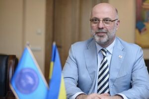 У Катамадзе есть дипломатический, финансовый и предпринимательский опыт