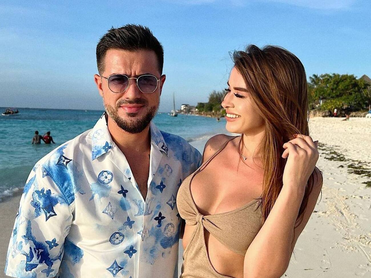 Реус і Налчаджиоглу одружені