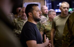 Зеленский 24 ноября поручил Залужному, Умерову и Шмыгалю подготовить комплексный план по мобилизации в Украине