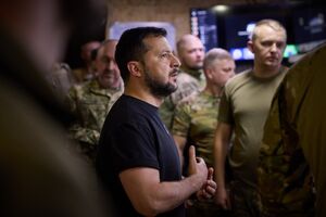 Зеленський 24 листопада доручив Залужному, Умєрову і Шмигалю підготувати комплексний план щодо мобілізації в Україні