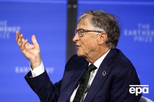 Гейтс сказал, что когда-нибудь может наступить время, когда людям "не придется работать так много"