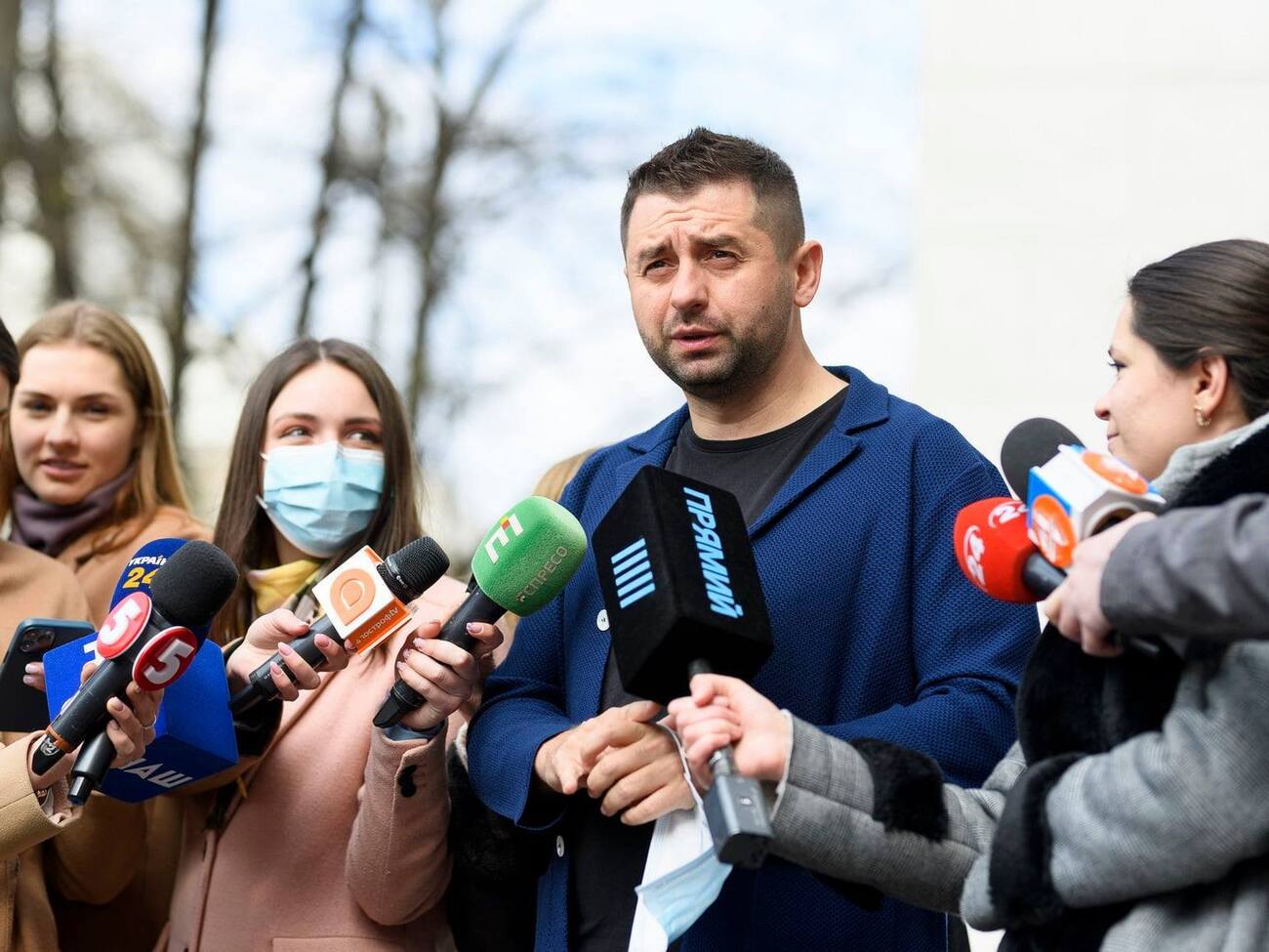 У Украины сейчас "очень плохая переговорная позиция", считает Арахамия