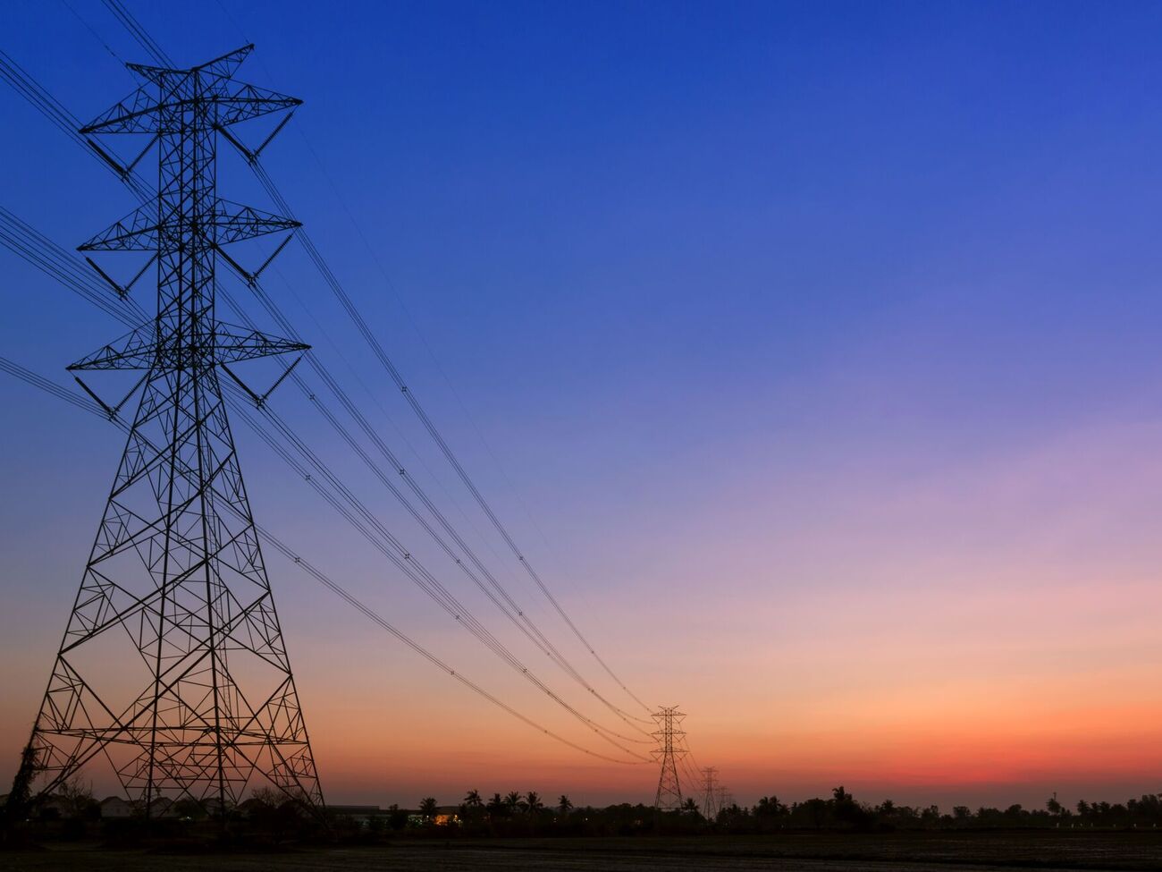 Зараз тривають роботи з відновлення електропостачання