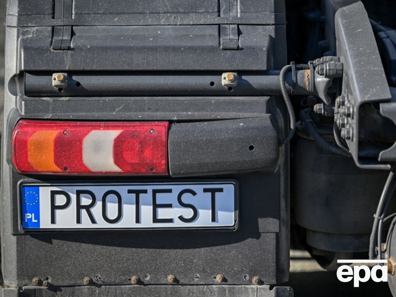 Дневную блокаду пункта пропуска "Шегини – Медыка" польские перевозчики начали 23 ноября