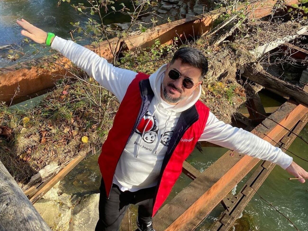 Налчаджиоглу не сообщал о разводе