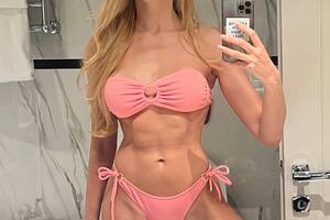 Полякова: На Занзибаре море как на Мальдивах – просто в ноль. Называется, зачем платить больше?