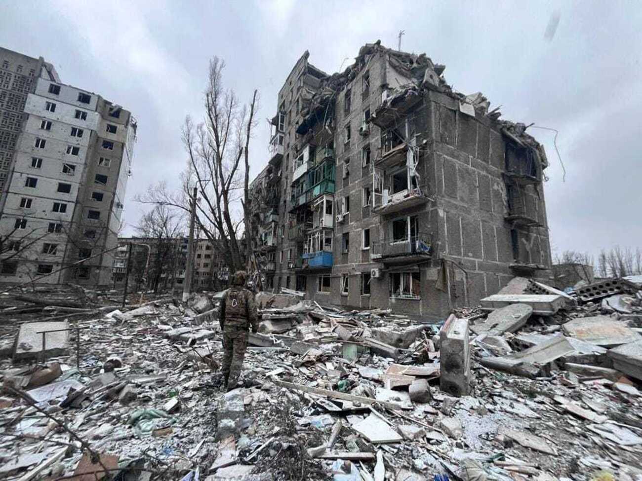 В Торецке в результате обстрелов повреждено 10 домов