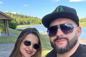 Подкопаєва всиновила Вадима у 2005 році