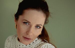 Денисенко вперше показала фото зі своєї весняної зйомки