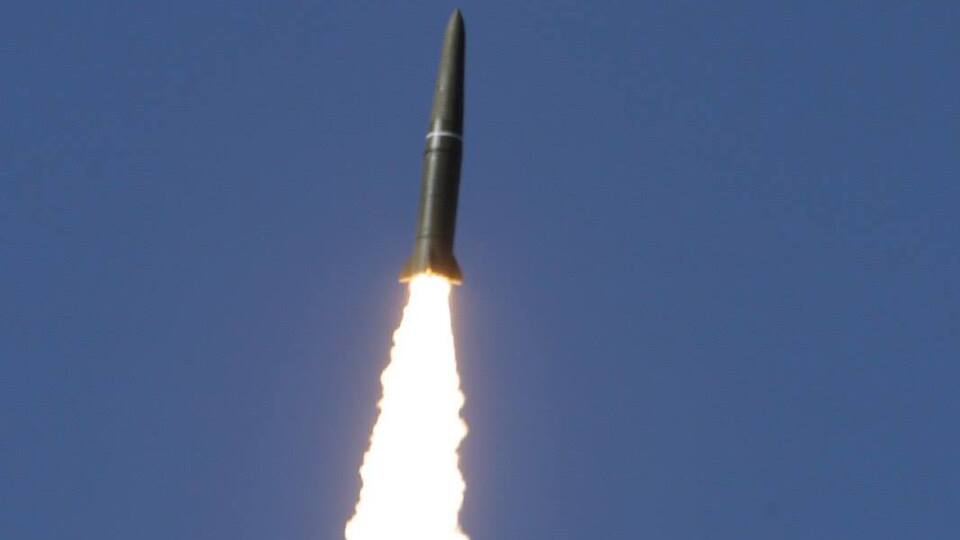 По предварительным данным, Запорожье атаковали одной из модификаций баллистической ракеты "Искандер"