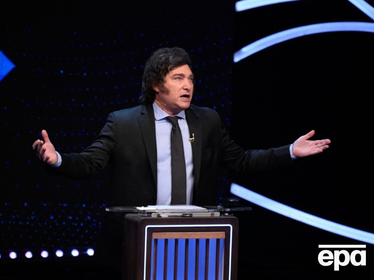 Мілей має намір здійснити перехід в іншу віру