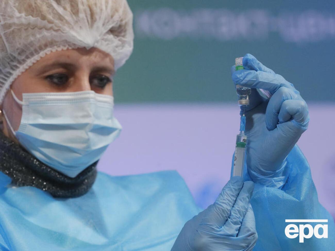 Минздрав напомнил, что в Украине делают бустерные прививки против COVID-19