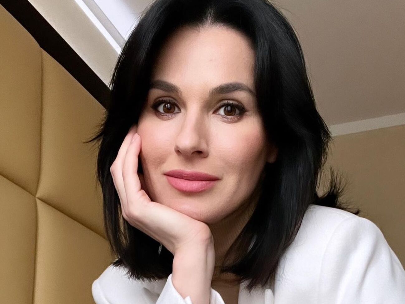 Ефросинина: Бесспорно, остаюсь брюнеткой!