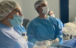 Проведена операція була "складною та ювелірною", кажуть медики